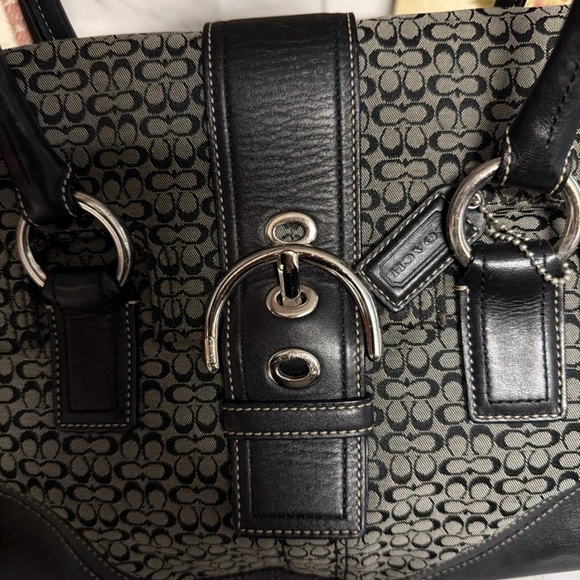 Elegant Black and Gray Women's Handbag - Picture 3 of 8